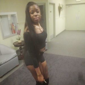 Meet your Posher, Lay